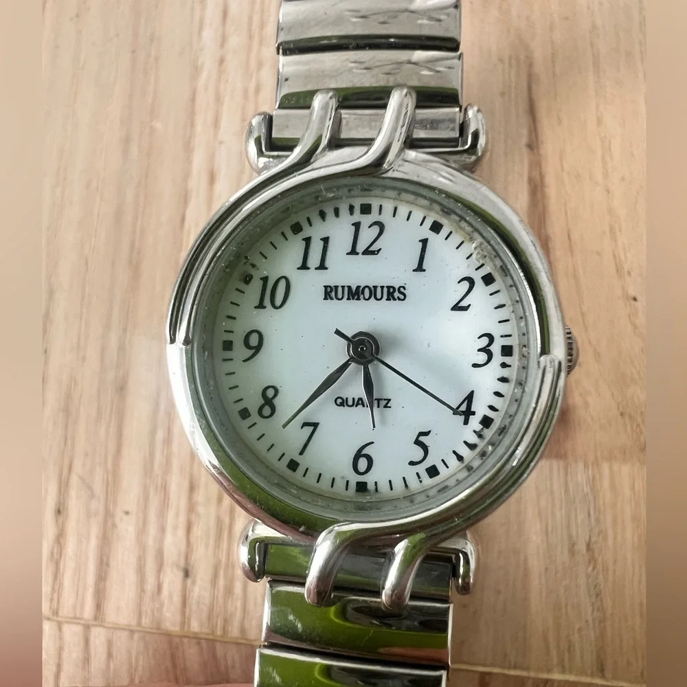 Rumours ladies silver tone classic watch NEW BATTERY